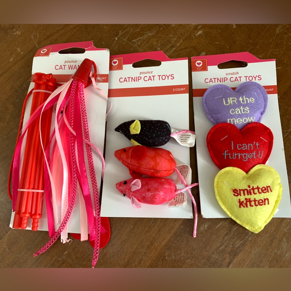 Valentine themed Cat Toys - Lot of 3
